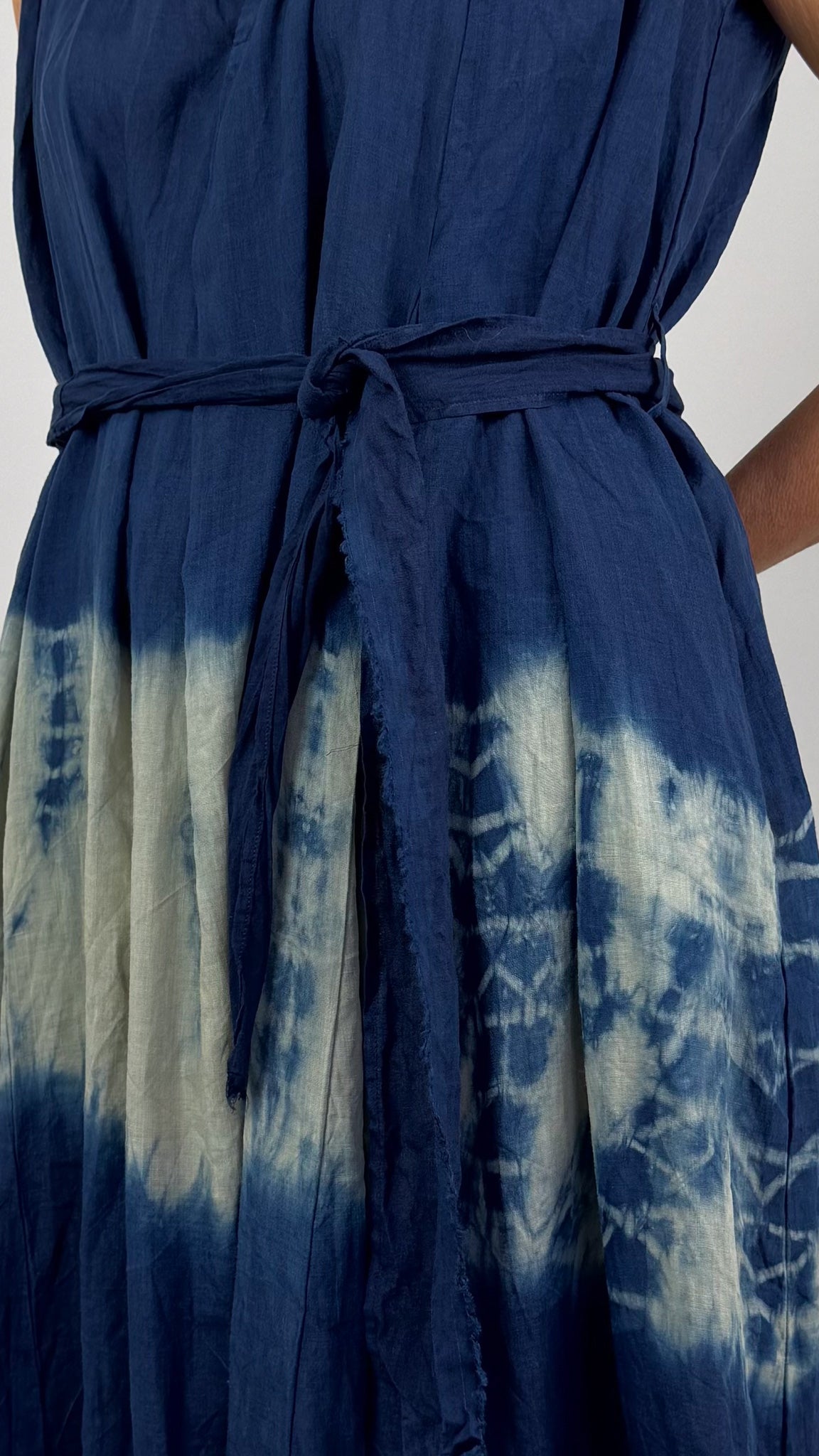 Pas De Calais 4546 Willow Dye Dress Indigo