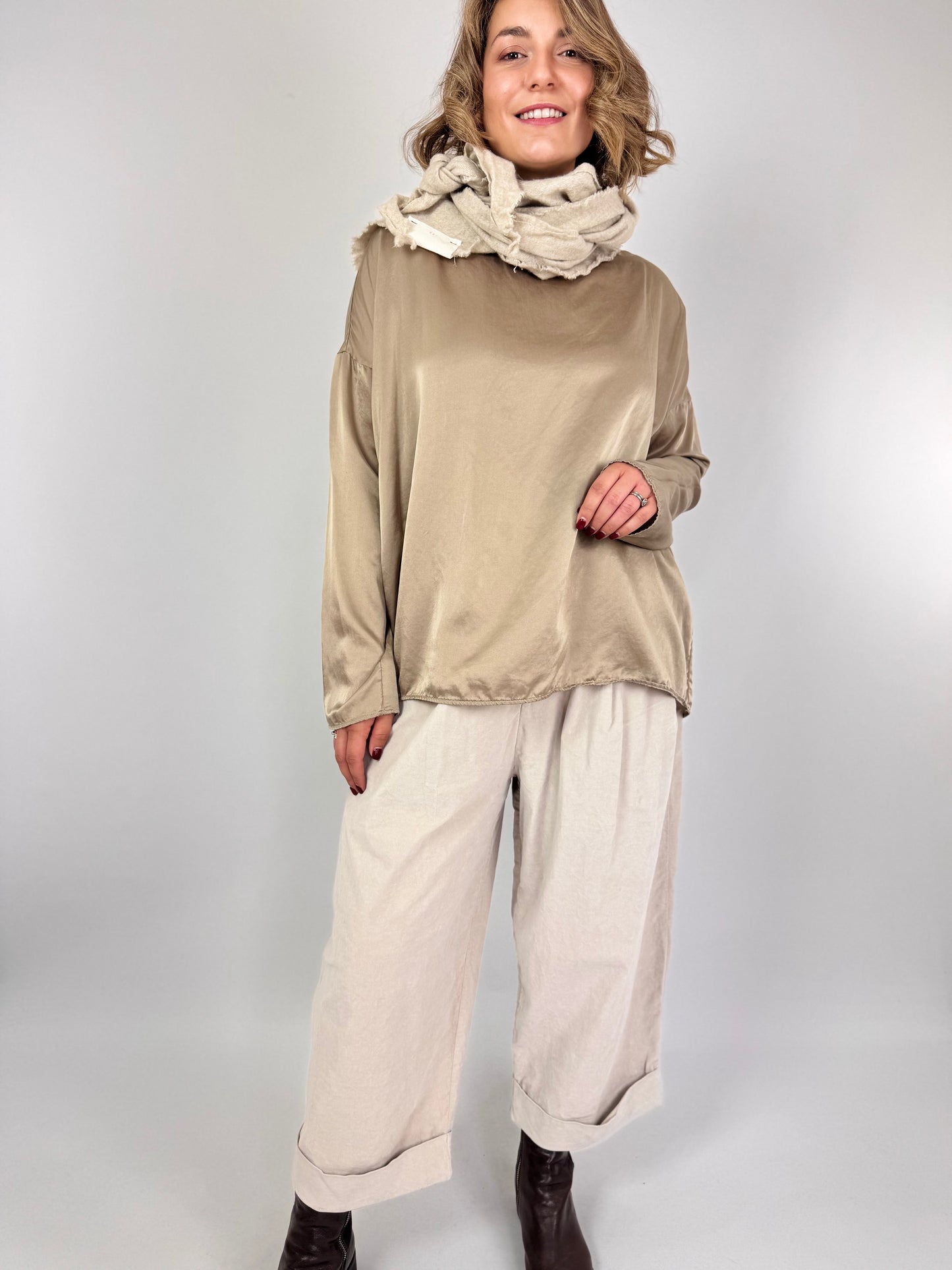 Album di Famiglia 2391 Bragoni V Trousers Oatmeal