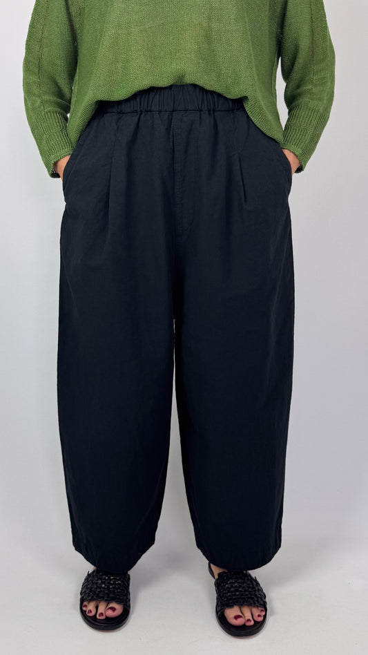 Pas De Calais 8697 Trousers Black