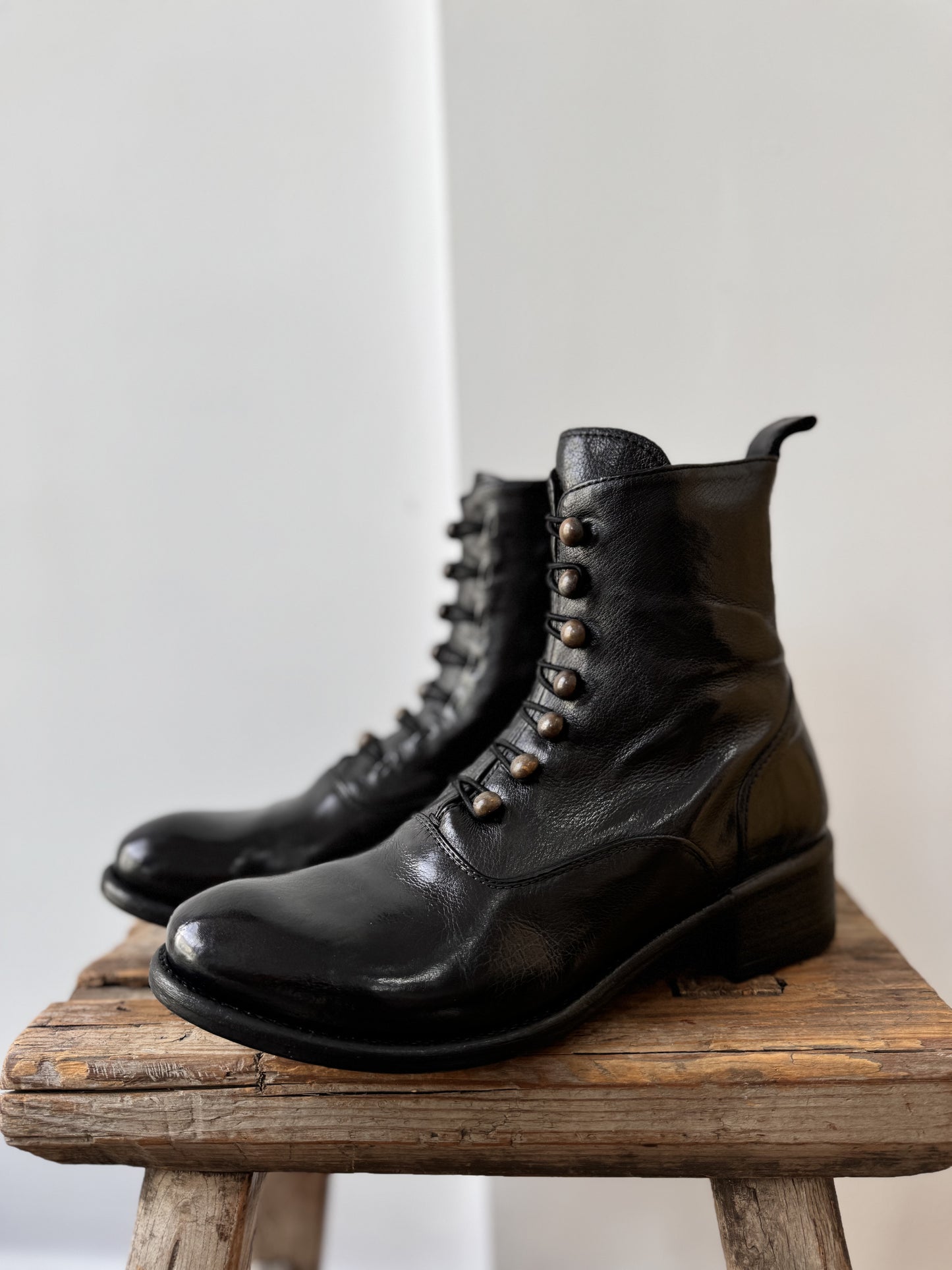 Officine Creative Lis 006 Boots Black