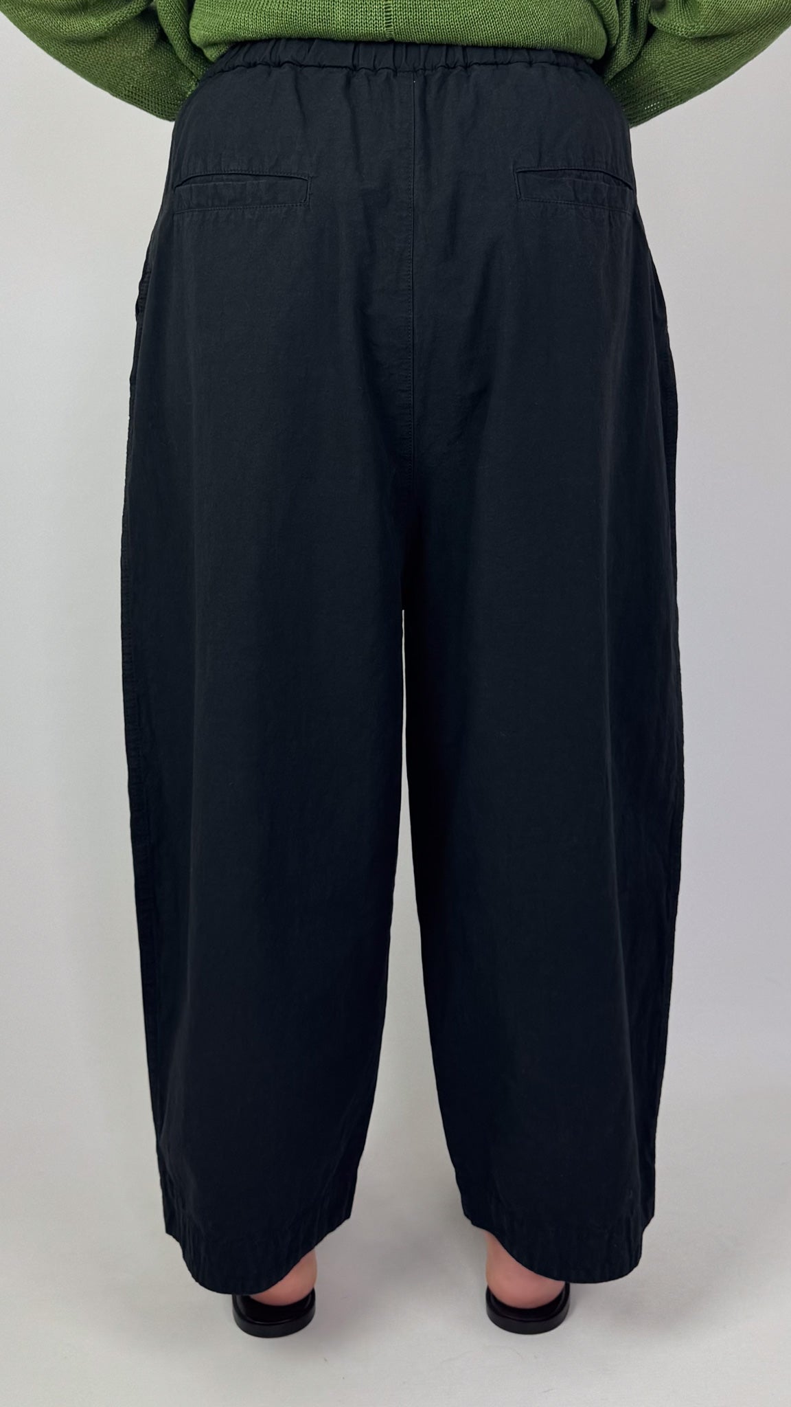 Pas De Calais 8697 Trousers Black