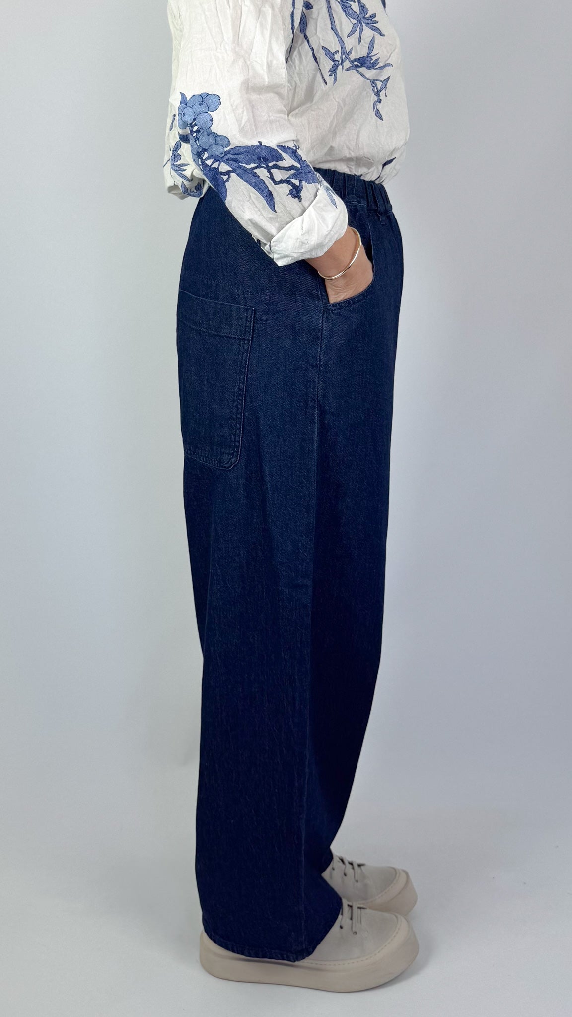 Pas De Calais 8691 Denim Trousers Indigo