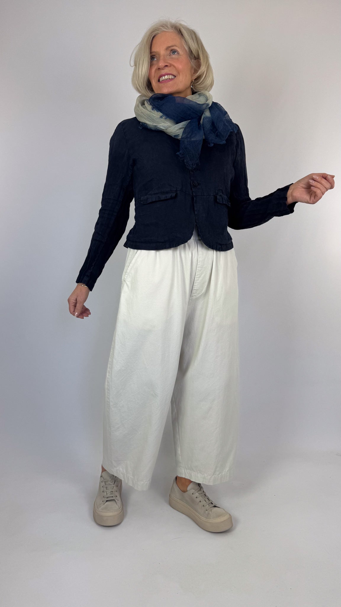 Pas De Calais 8689 Oxford Trousers Ivory