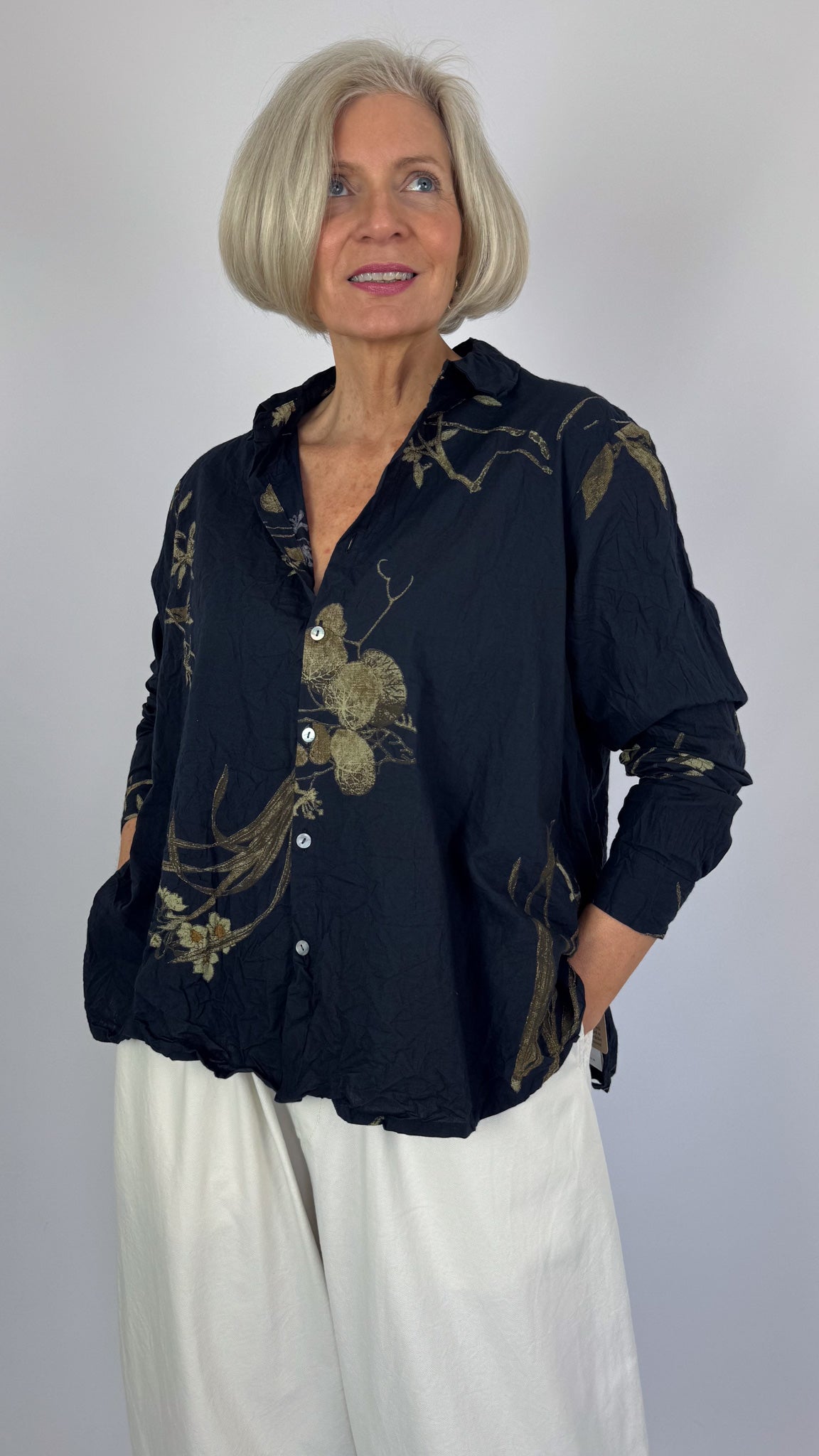 Pas De Calais 6790 Flower Blouse Navy