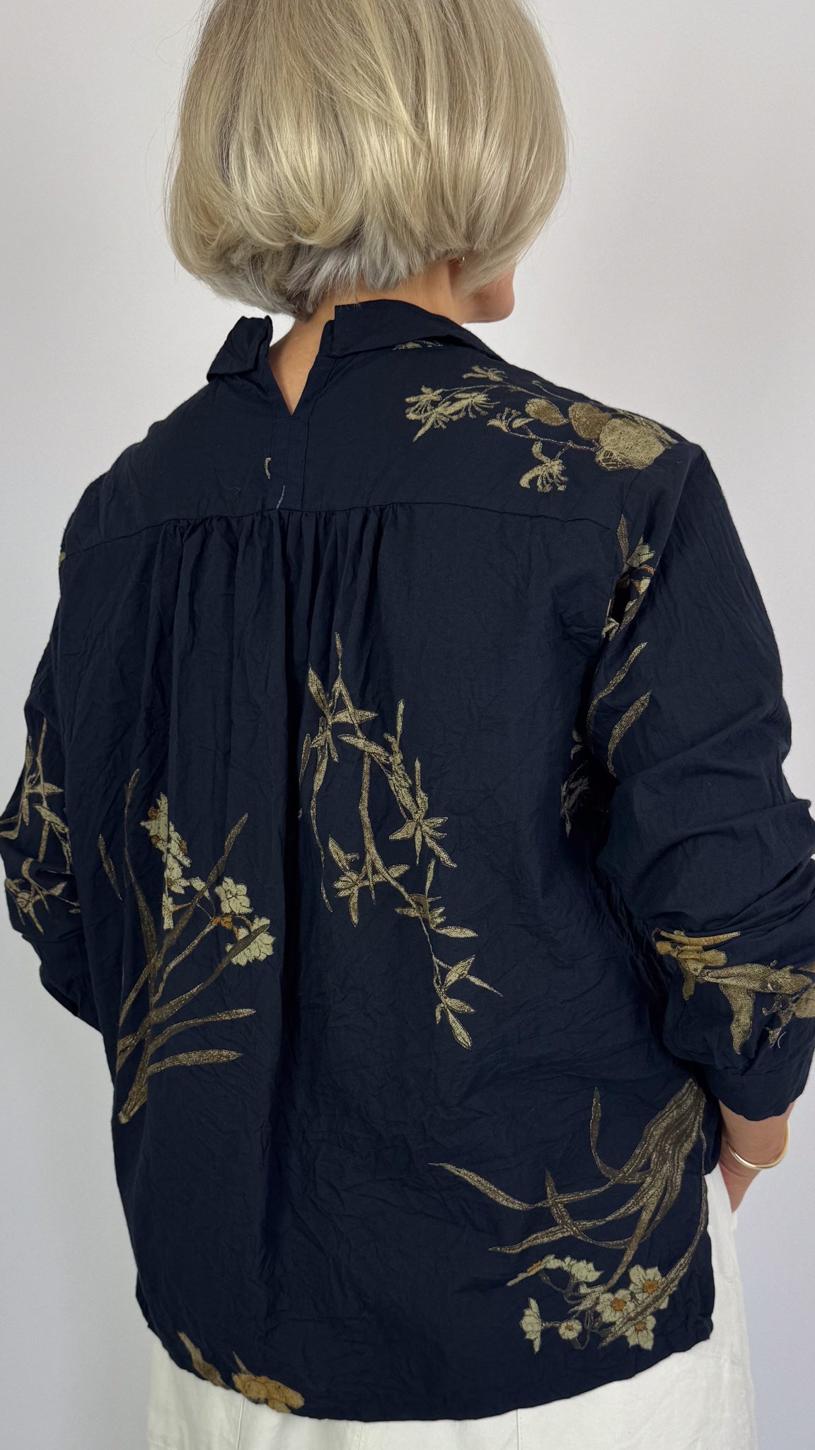 Pas De Calais 6790 Flower Blouse Navy