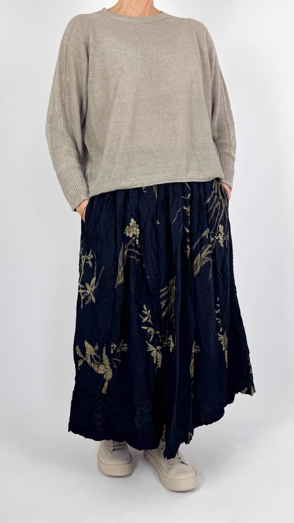 Pas De Calais 7455 Flower Skirt Navy