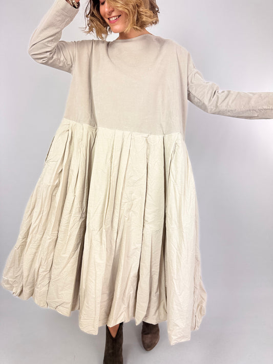 Album di Famiglia 236 V Dress Oatmeal