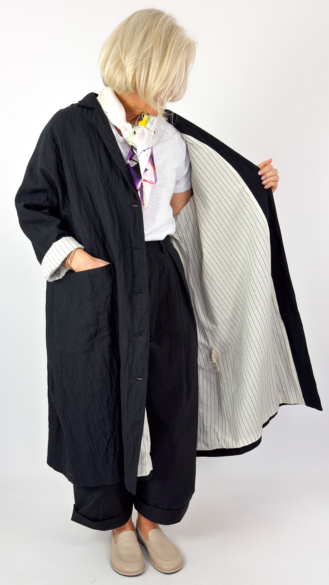 Apuntob 1948 Coat Black
