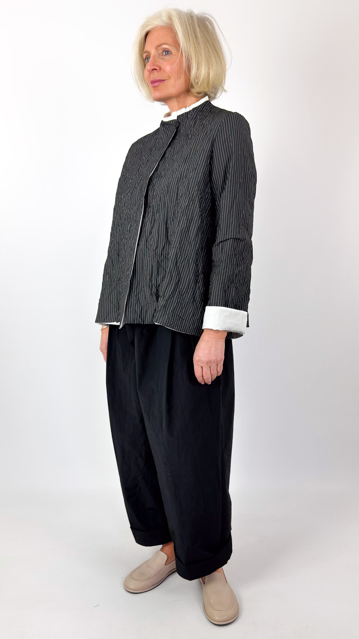 Apuntob 2024 Jacket Black