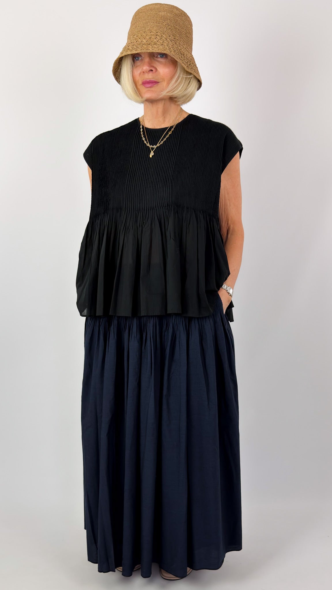 Maison de Soil 242 Pintuck Top Black
