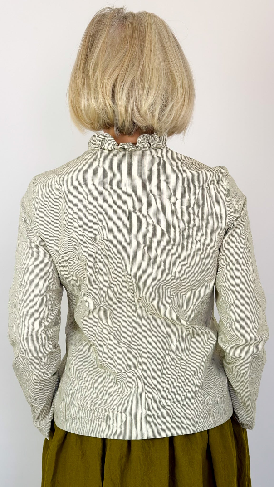Apuntob 2032 Jacket Oil – Cordelia James