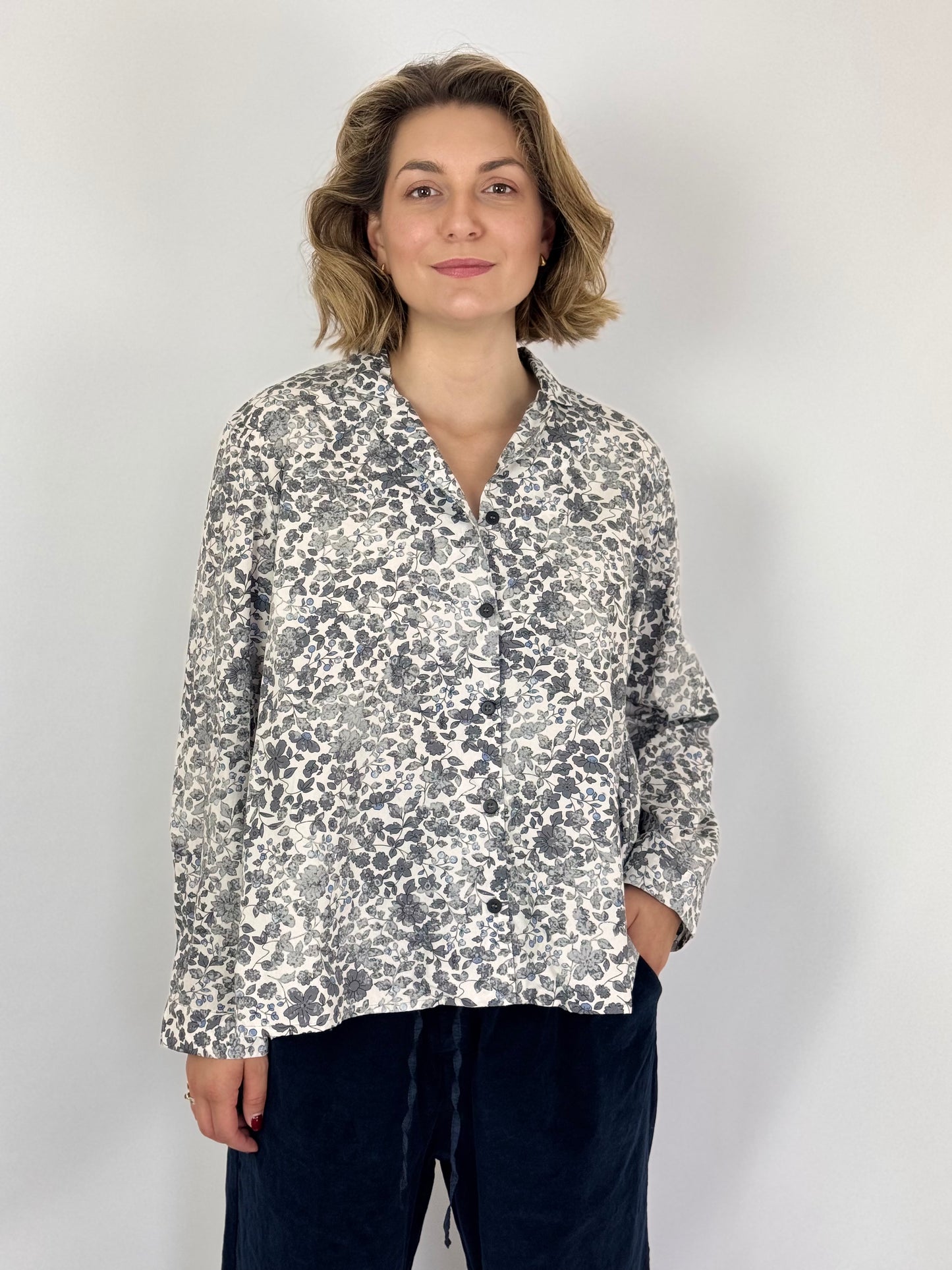 Bergfabel Jenny Shirt Bright Flower