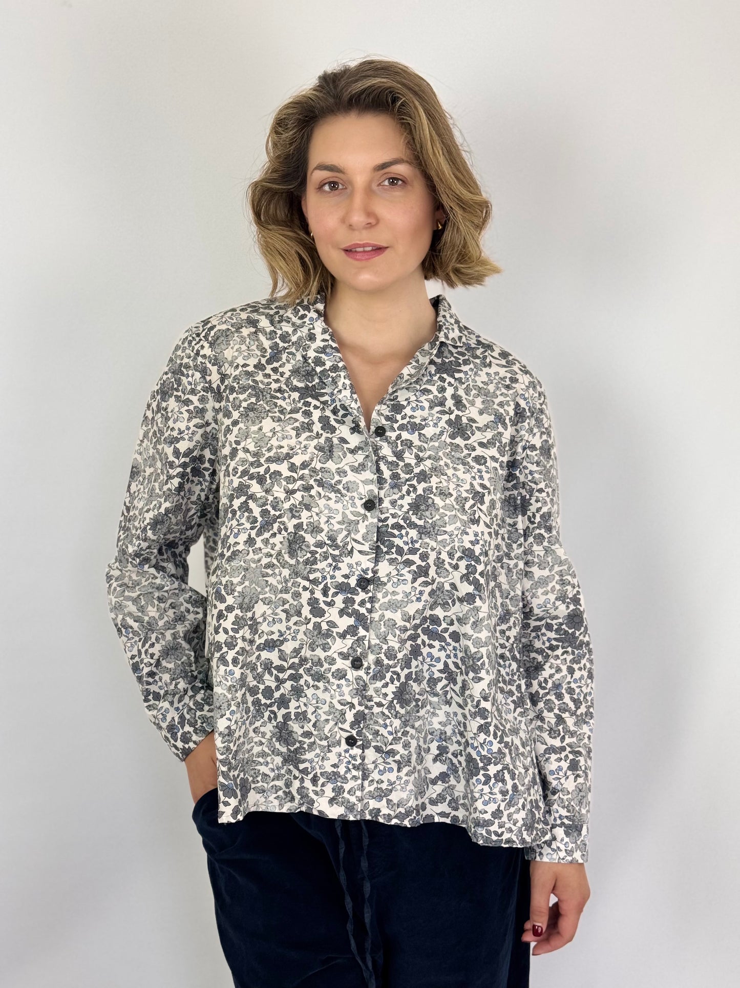 Bergfabel Jenny Shirt Bright Flower