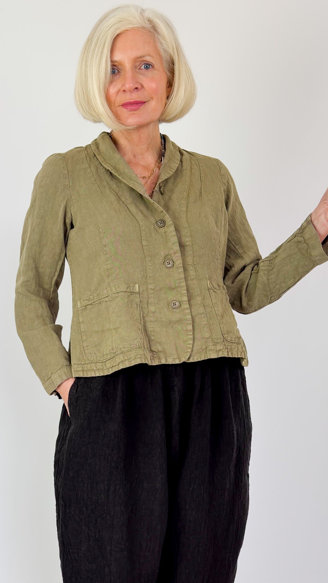 Manuelle Guibal 7064 Lytta Jacket Gold – Cordelia James Manuelle Guibal 7064 Lytta Jacket Gold – Cordelia James