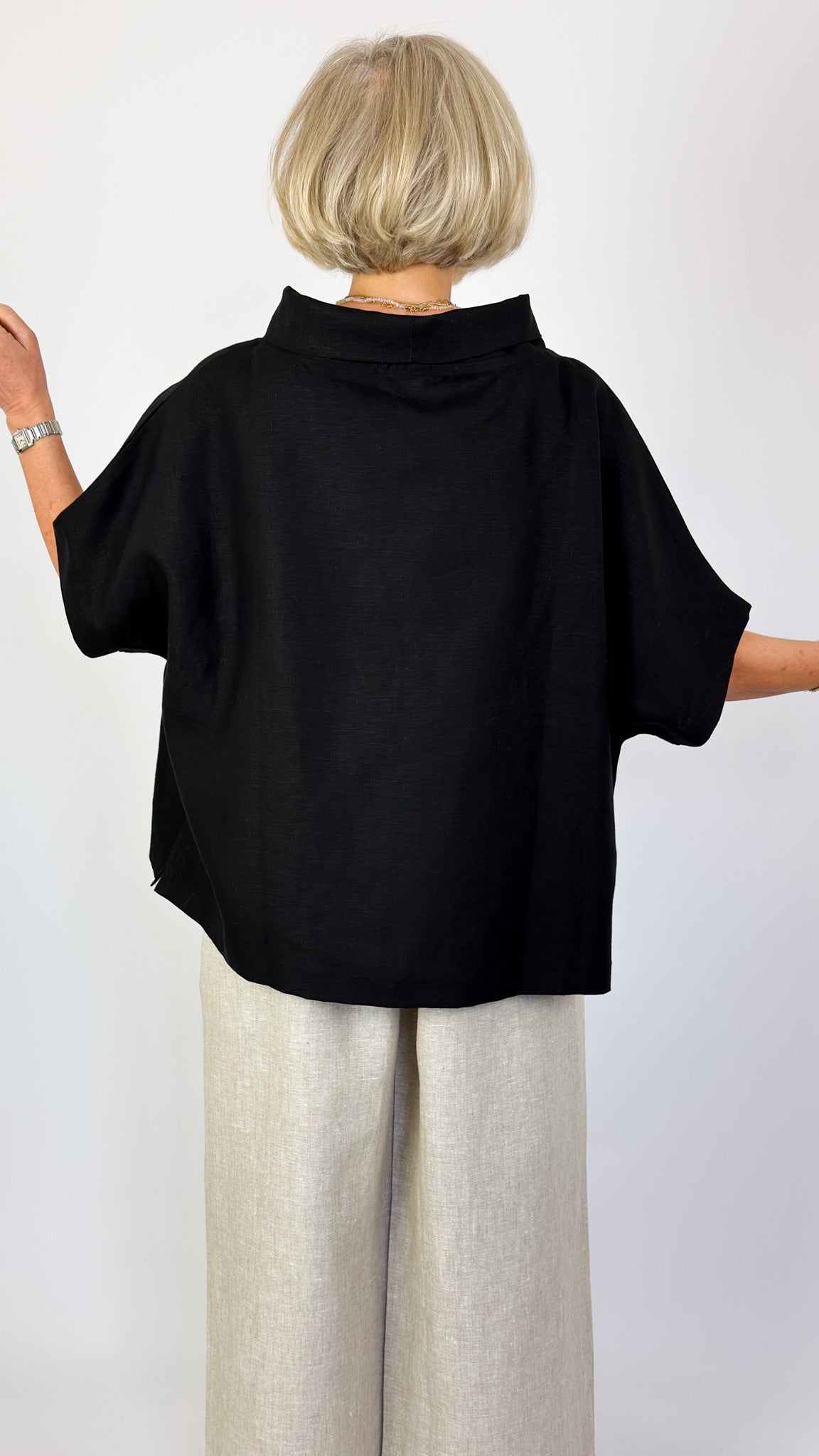 Cordelia James L-6 Blouse Black