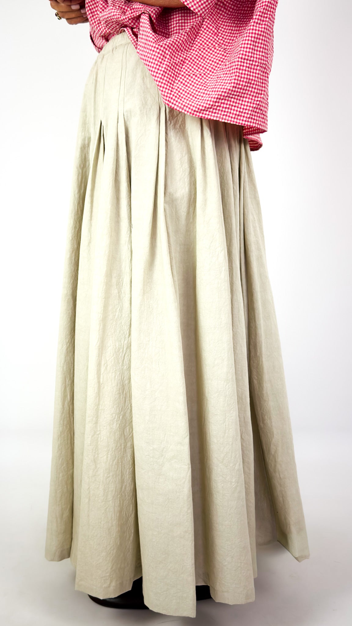 Apuntob 2078 Skirt Sand