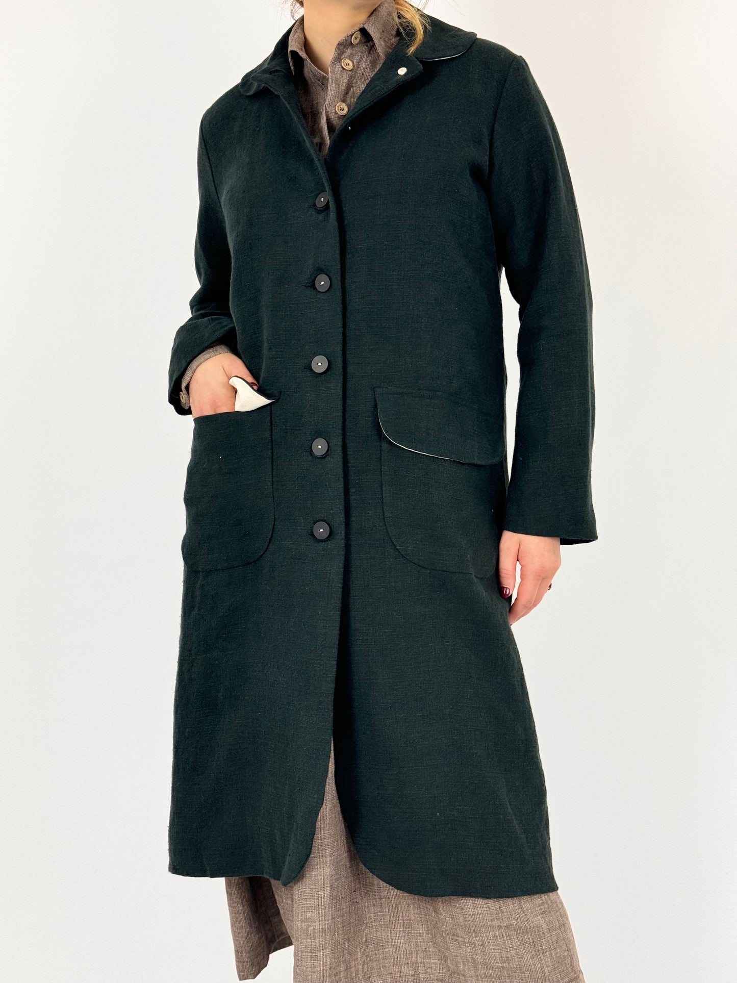 Der Antagonist 25 Coat Black