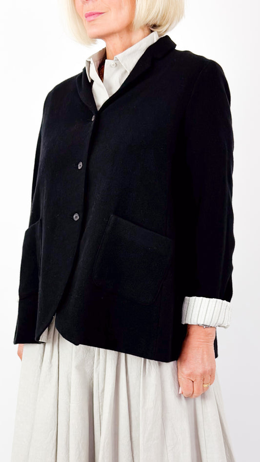 Apuntob 1462 Jacket Black