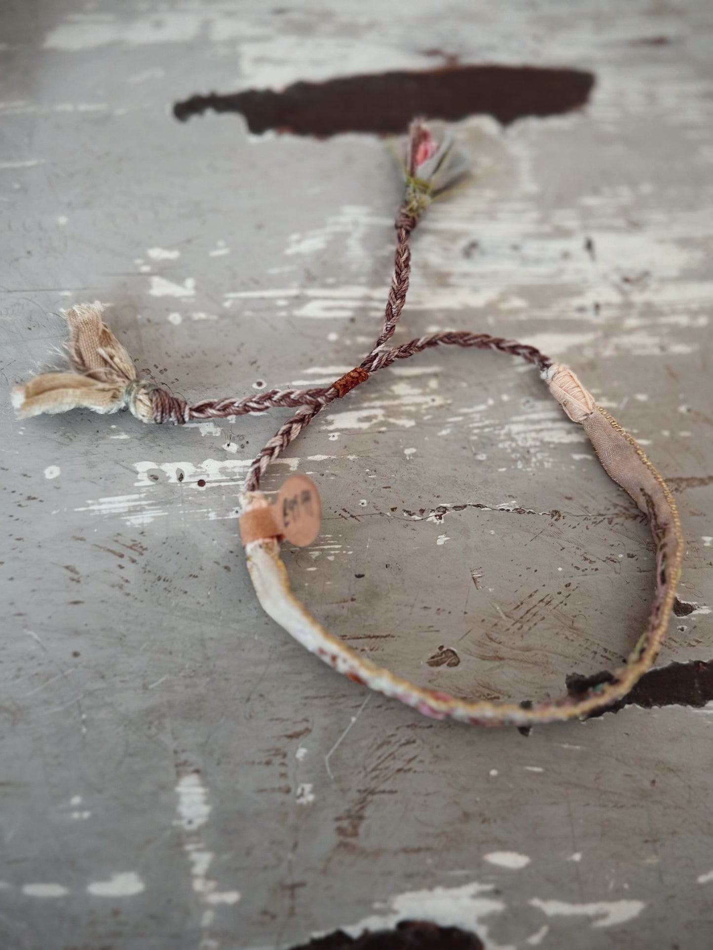 Antomoon Embroidered Silk Bracelet No.17