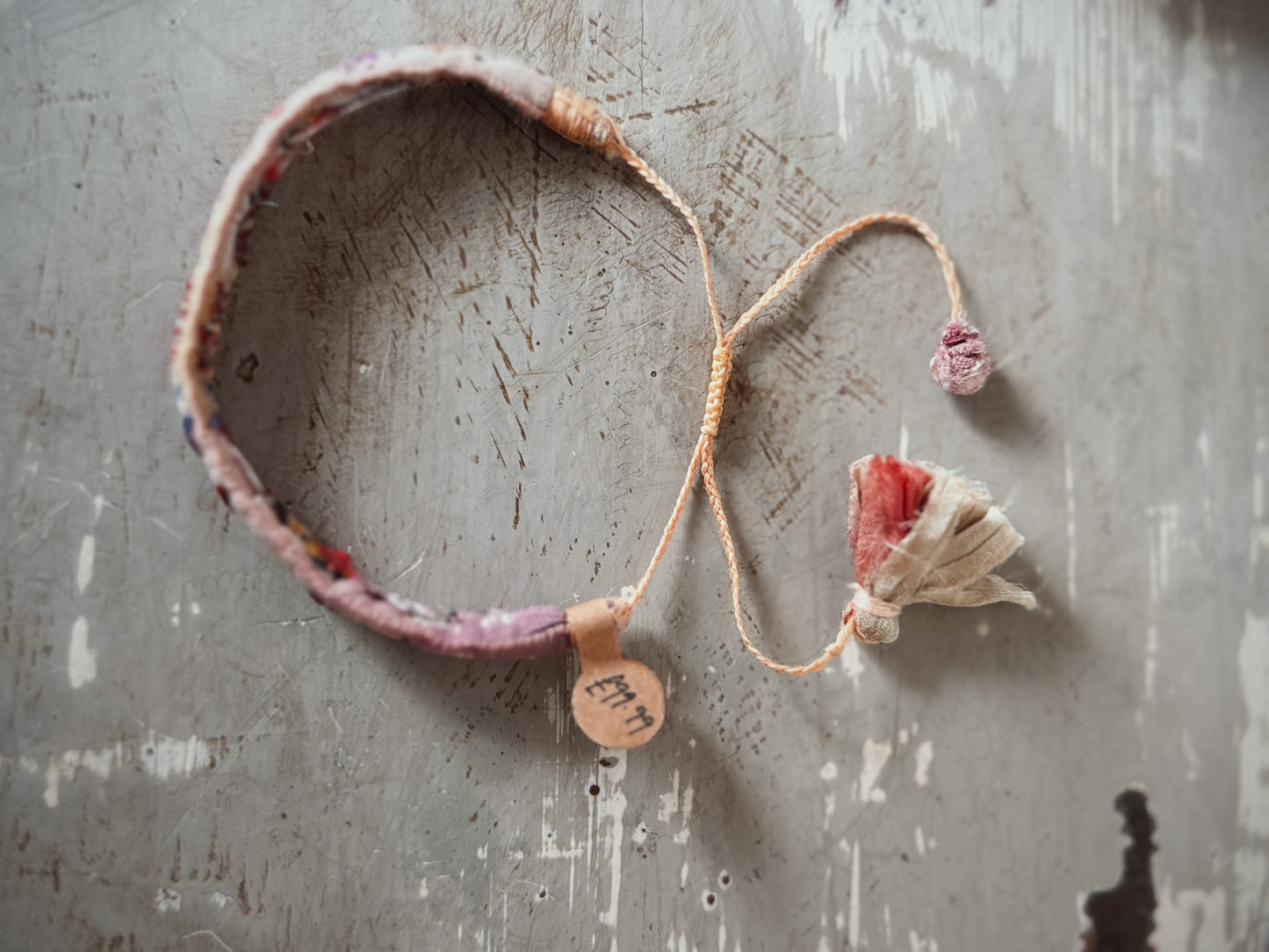 Antomoon Embroidered Silk Bracelet No.1
