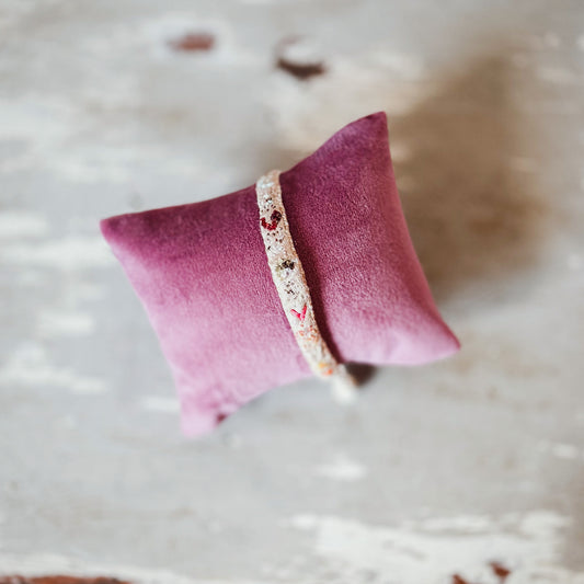 Antomoon Embroidered Silk Bracelet No.7