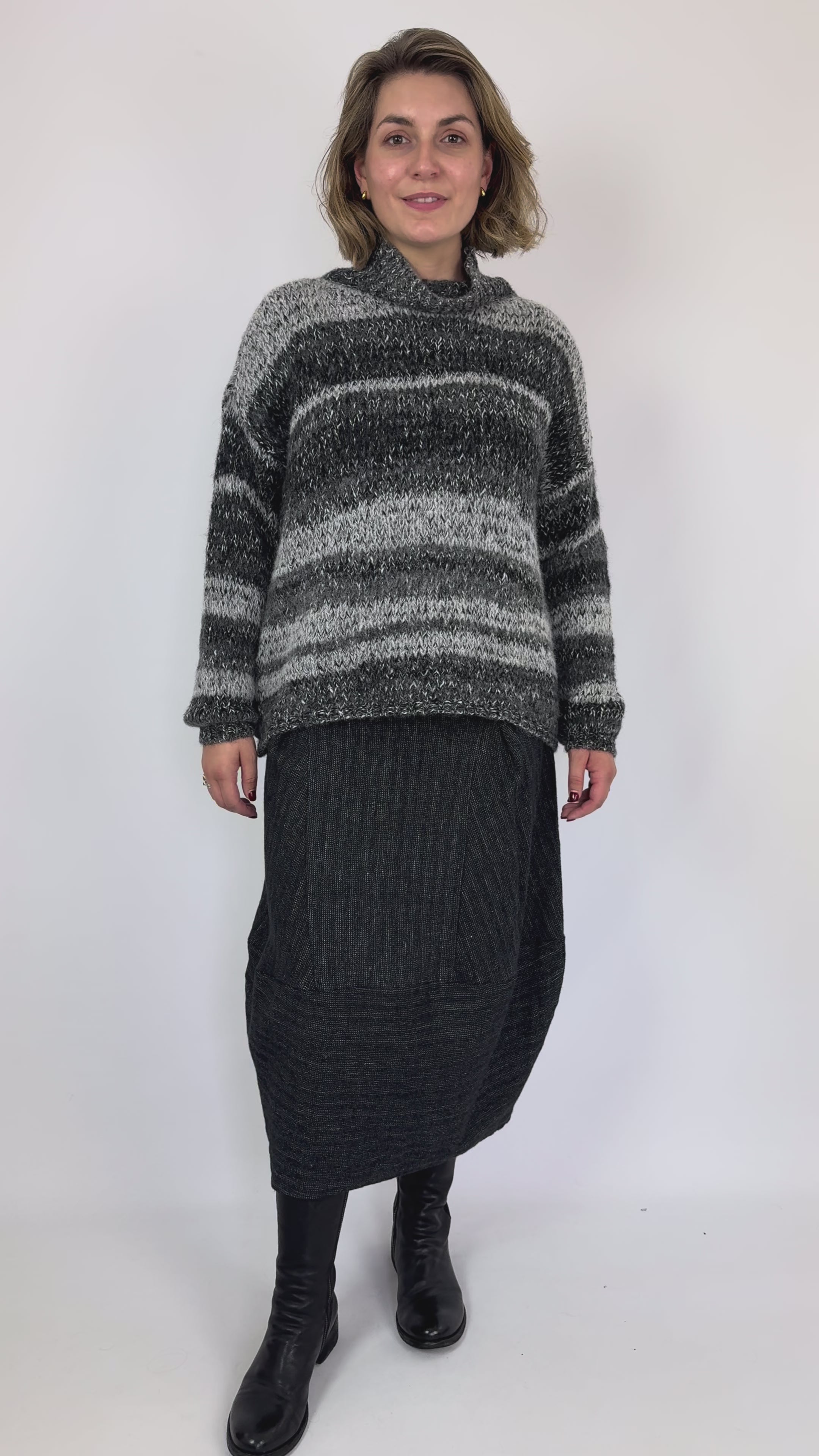 Transit Par-Such A106 Skirt Black – Cordelia James