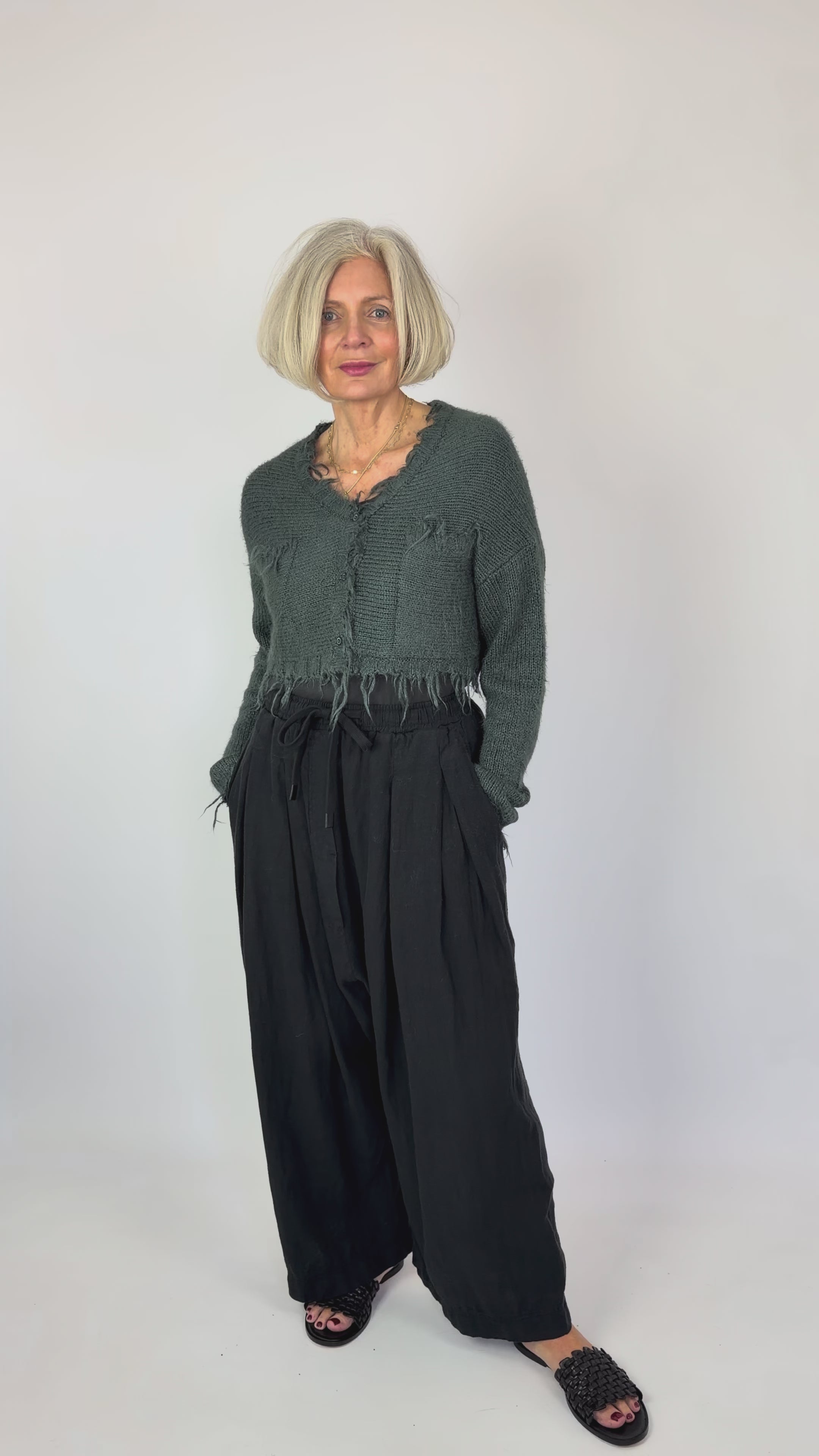 Rundholz Dip 7107 Cardigan Seaweed – Cordelia James
